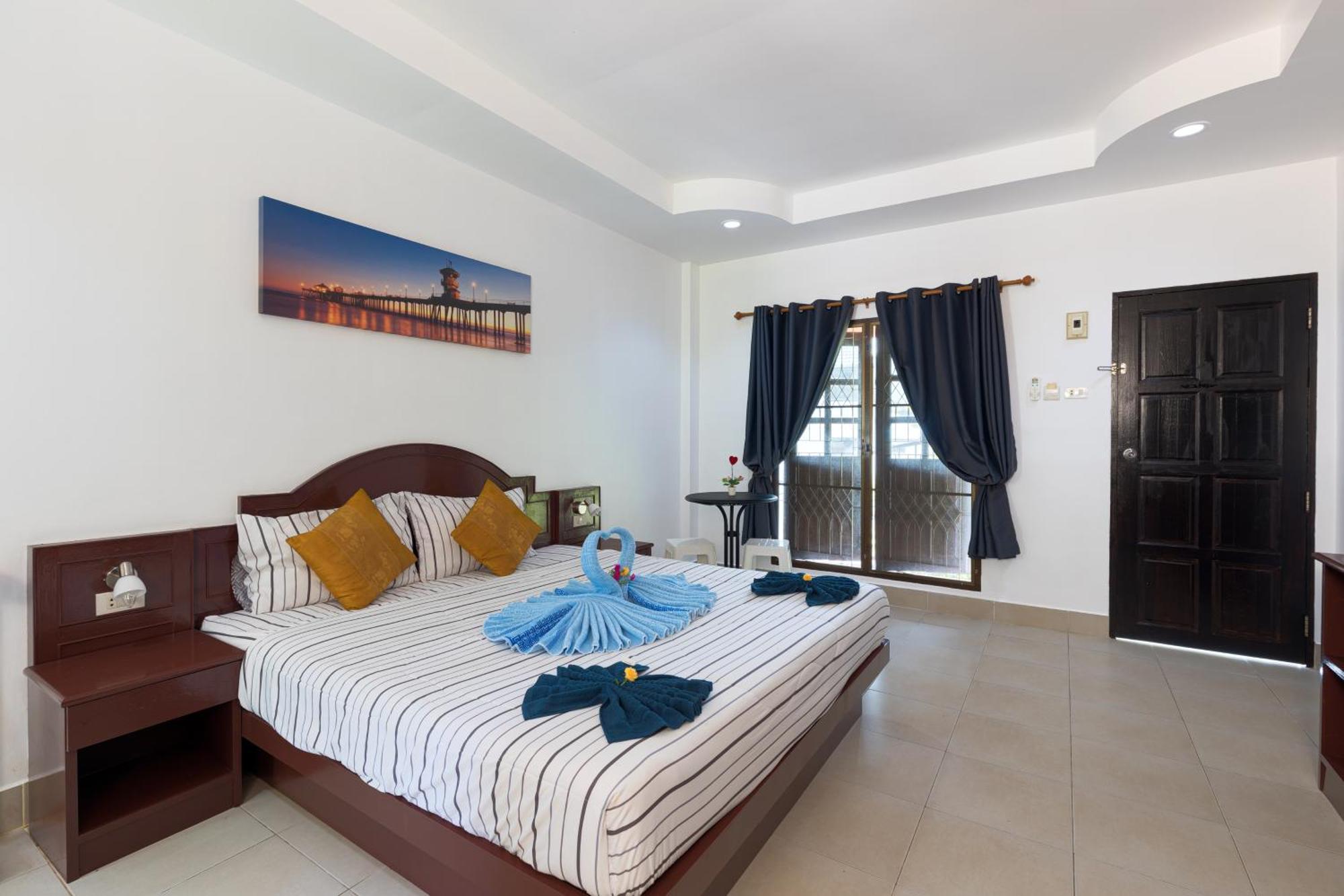 Grand View Hotell Patong Exteriör bild