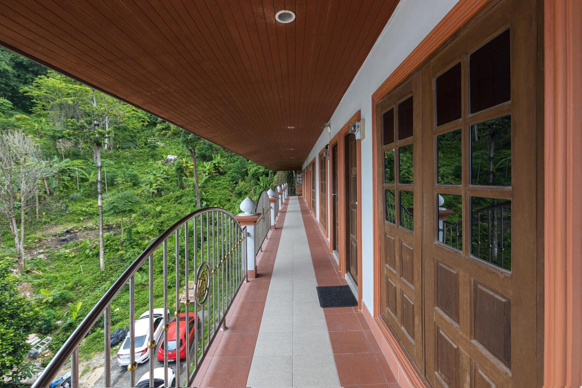 Grand View Hotell Patong Exteriör bild